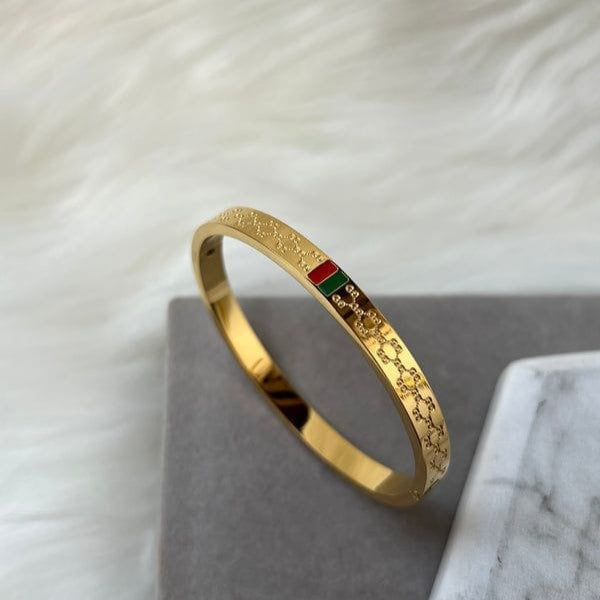 Trending Korean Bangle for Women – Stylish Fashion Bracelet, Elegant Wrist Jewelry for Daily & Party Wear