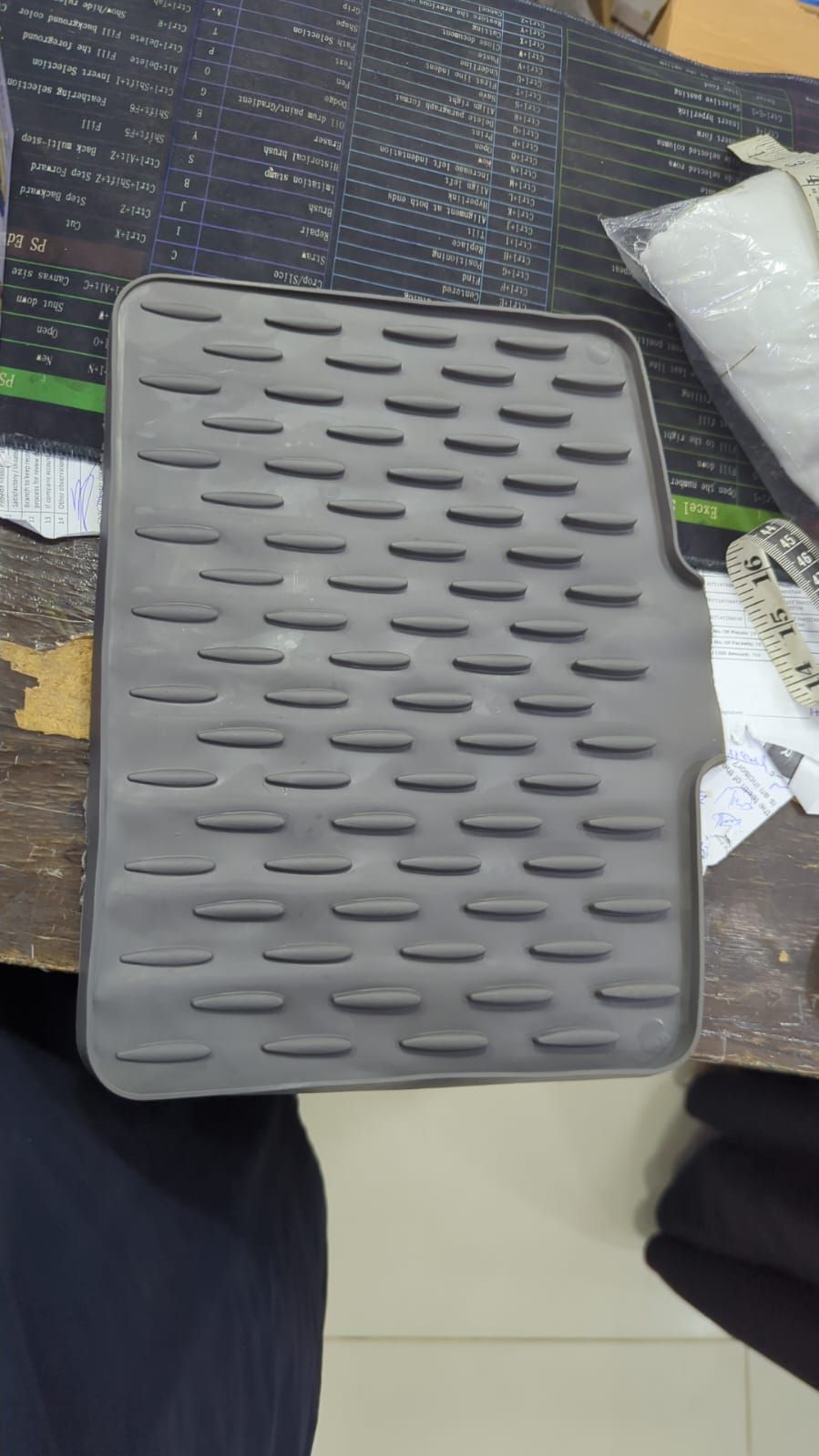 Kitchen Sink Mat 26x32cm Black | Non-Slip Protective Sink Pad Prevents Scratches & Keeps Sink Clean