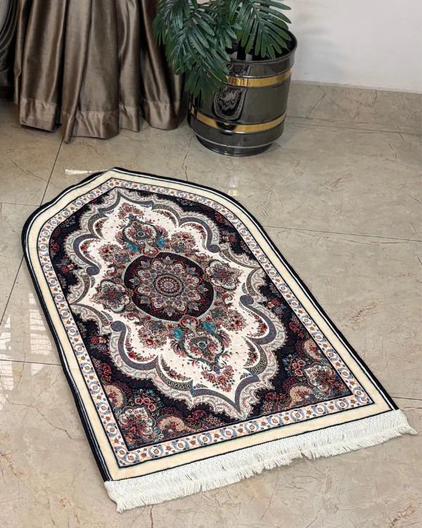 Golden Sunburst Persian Mandala Velvet Prayer Mat Janamaz – Premium Soft Islamic Namaz Rug 70x115 cm